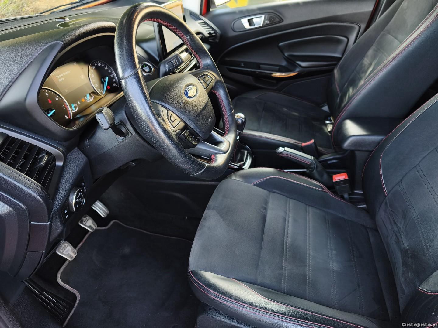 Ford EcoSport 1.0 EcoBoost ST-Line Black Edition — fotografia 20