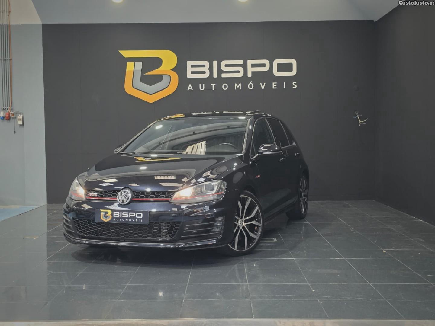 Volkswagen Golf 2.0 TSi GTi DSG Performance — fotografia 14