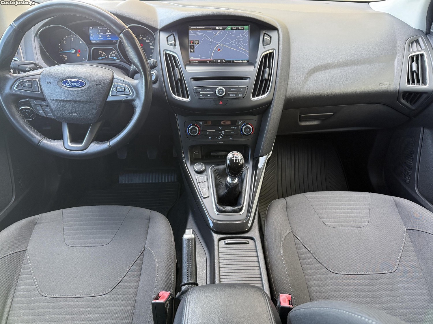 Ford Focus SW — fotografia 6