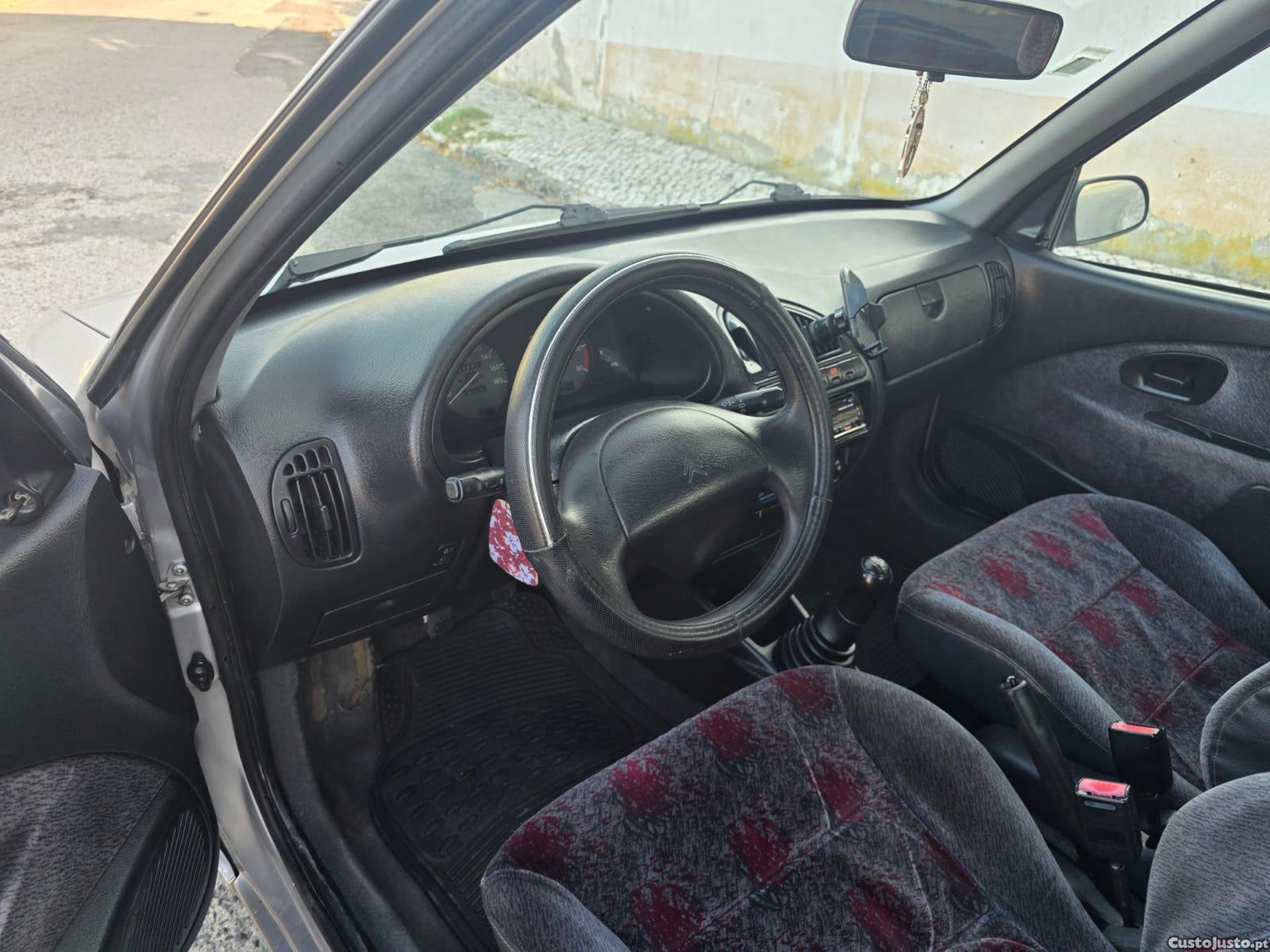 Citroën Saxo 1.5d 5 lugares — fotografia 6