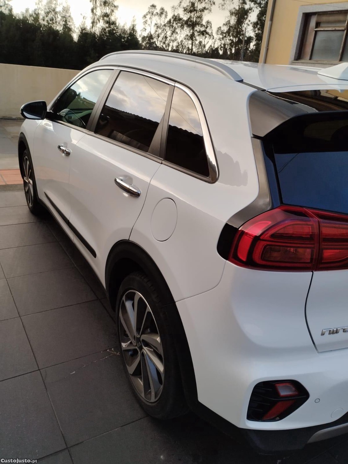 Kia Niro HEV Tech 1.6 GDI EcoHybrid — fotografia 5