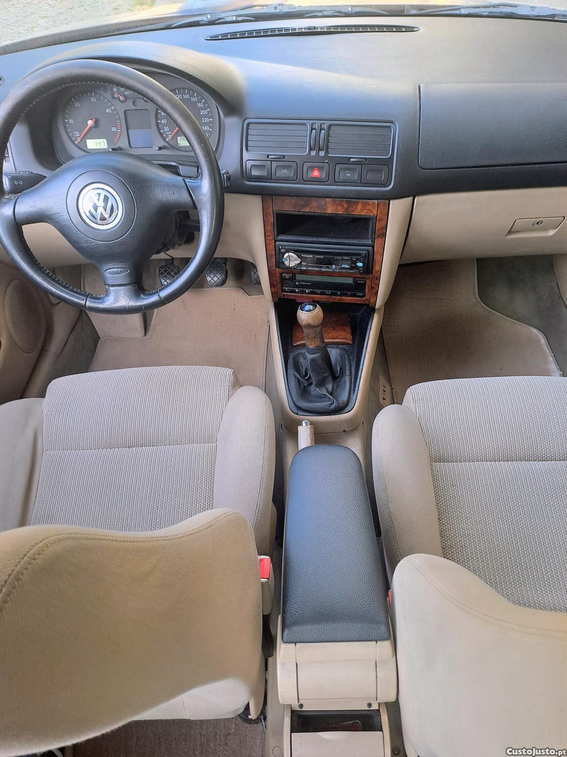 Volkswagen Bora 1.9 TDI Sedan Highline — fotografia 4