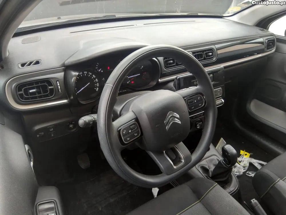 Citroën C3 1.5 BlueHDi 100 (SXYHYP, SXYHTU) (75 kW / 102 cv) [05.2018 - ...] — photo 4