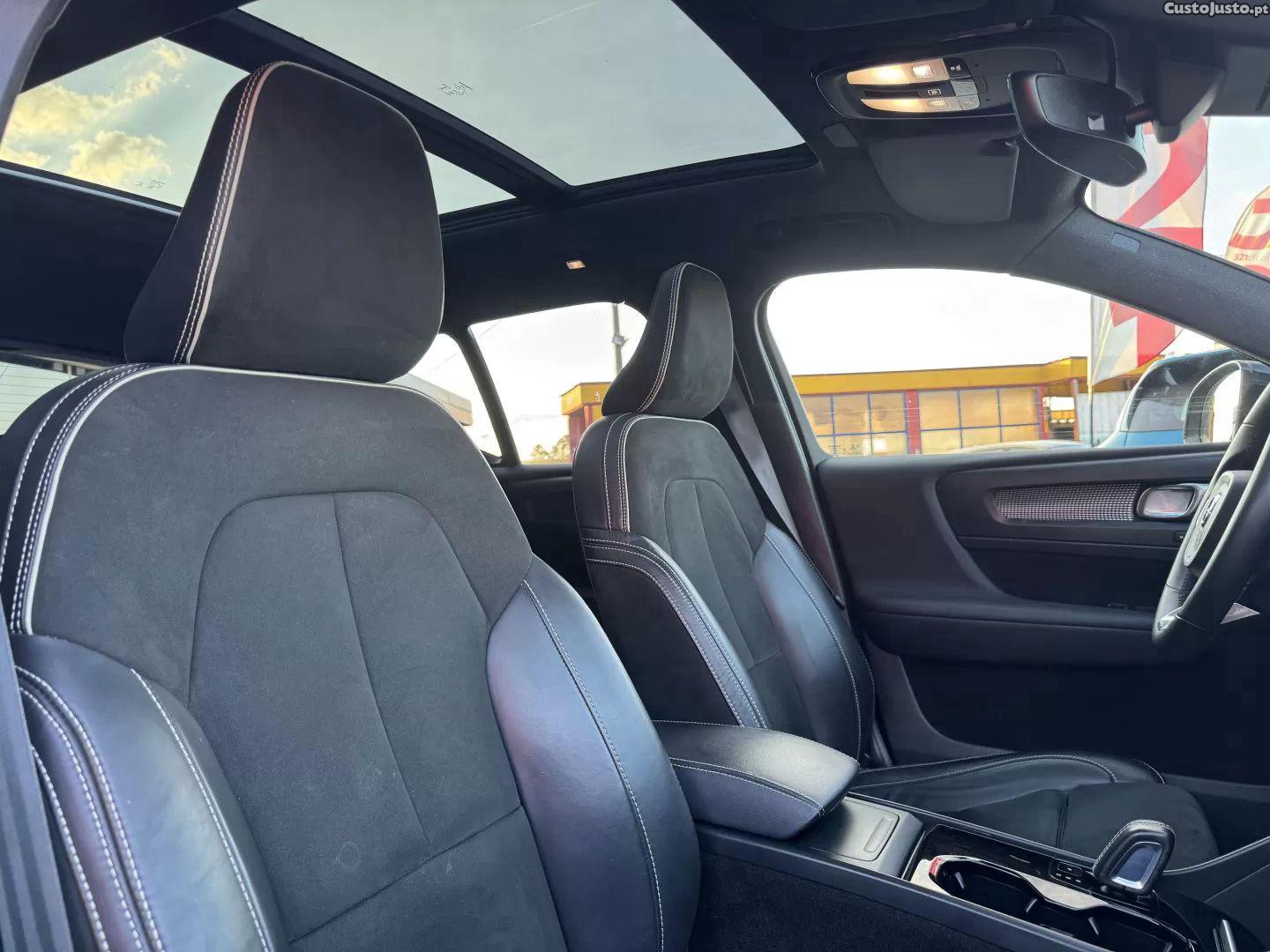 Volvo XC 40 P8 awd recharge rdesign — fotografia 13