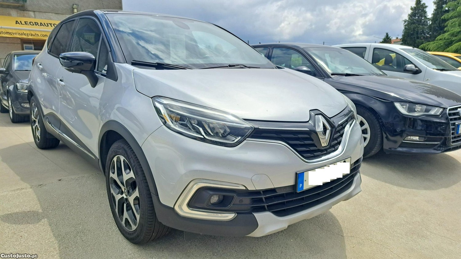 Renault Captur 1.5 dCi Exclusive - 19 foto 2