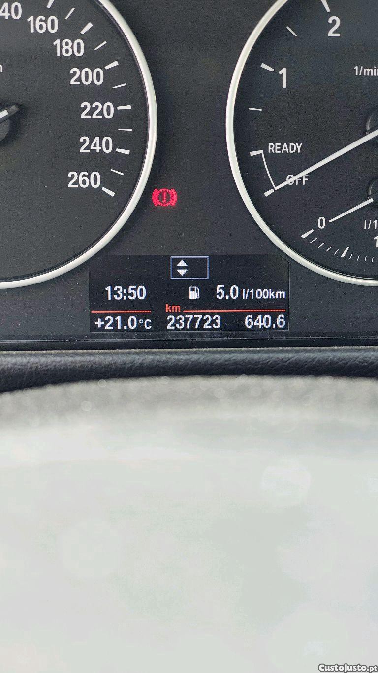 BMW 316 Serie 3 F30 — fotografia 2