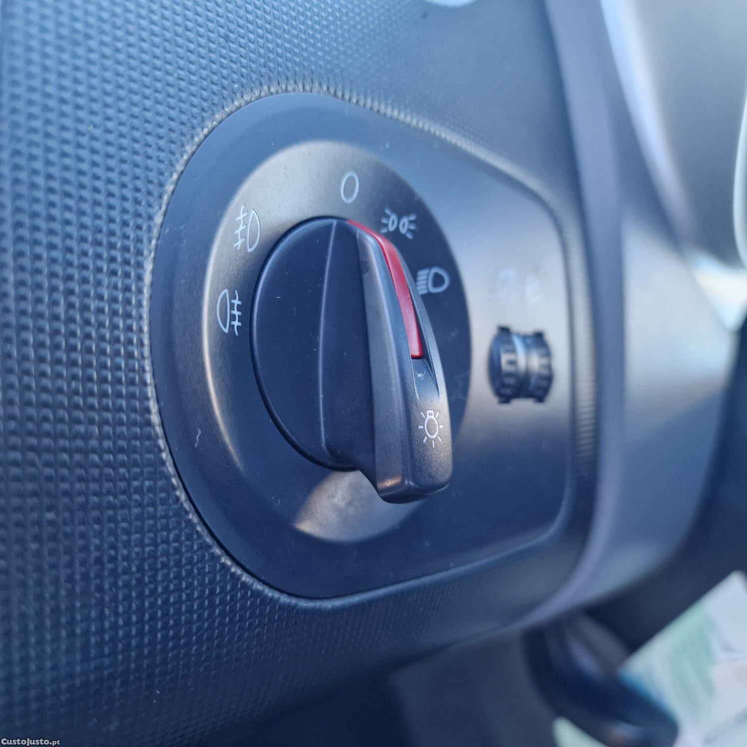 SEAT Ibiza 1.2 12V Style — fotografia 8