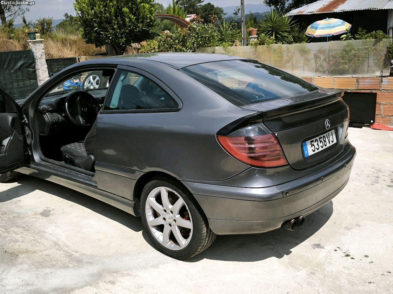 Mercedes-Benz C 200 3 — fotografia 9