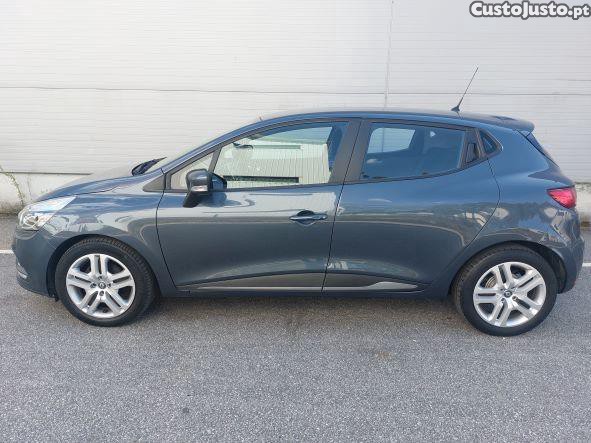 Renault Clio 1.5 dci — fotografia 7