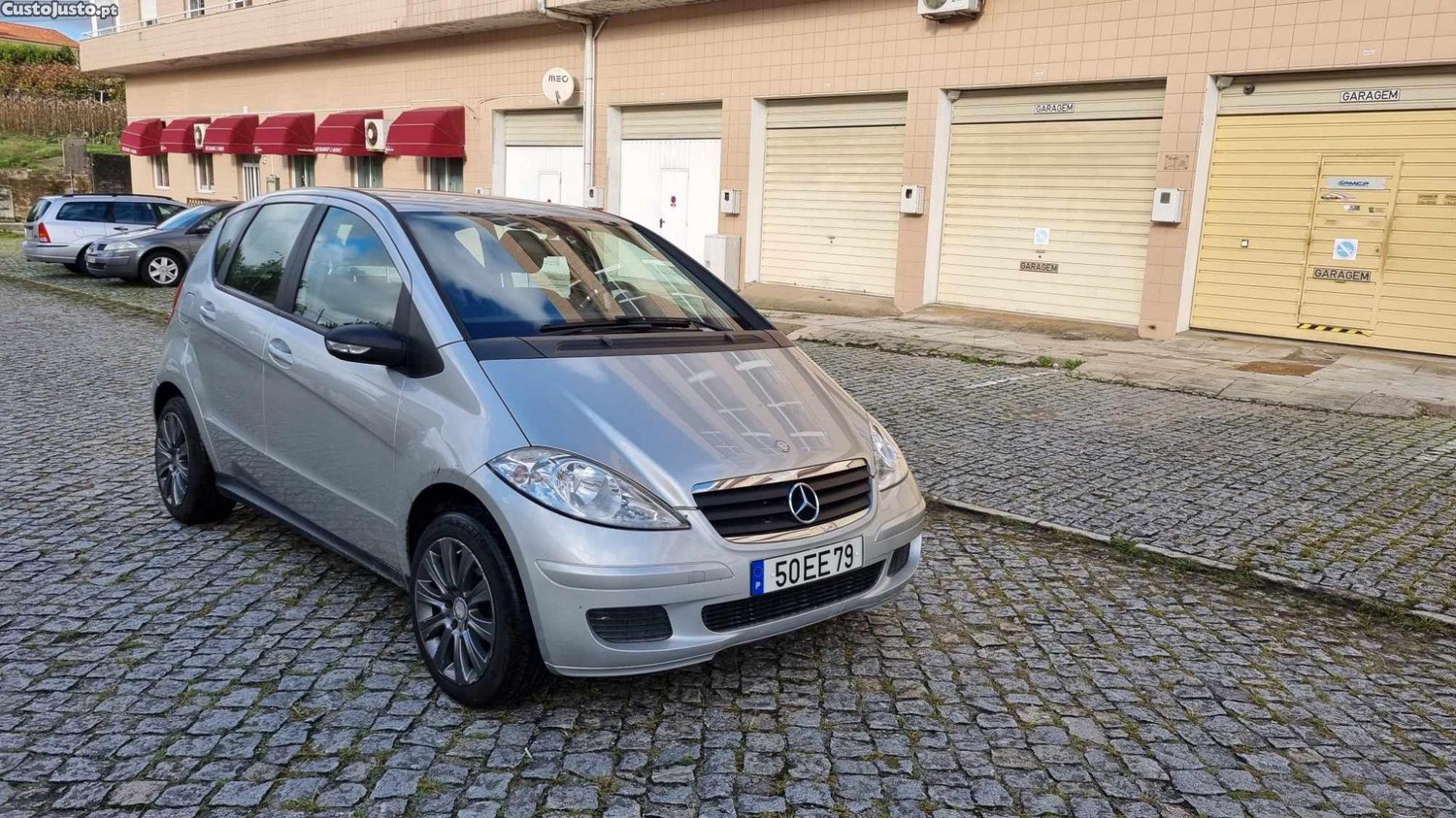 Mercedes-Benz A 150 Elegance muito novo — fotografia 14