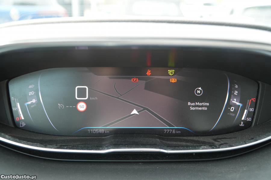 Peugeot 5008 1.2 PureTech Active — fotografia 4