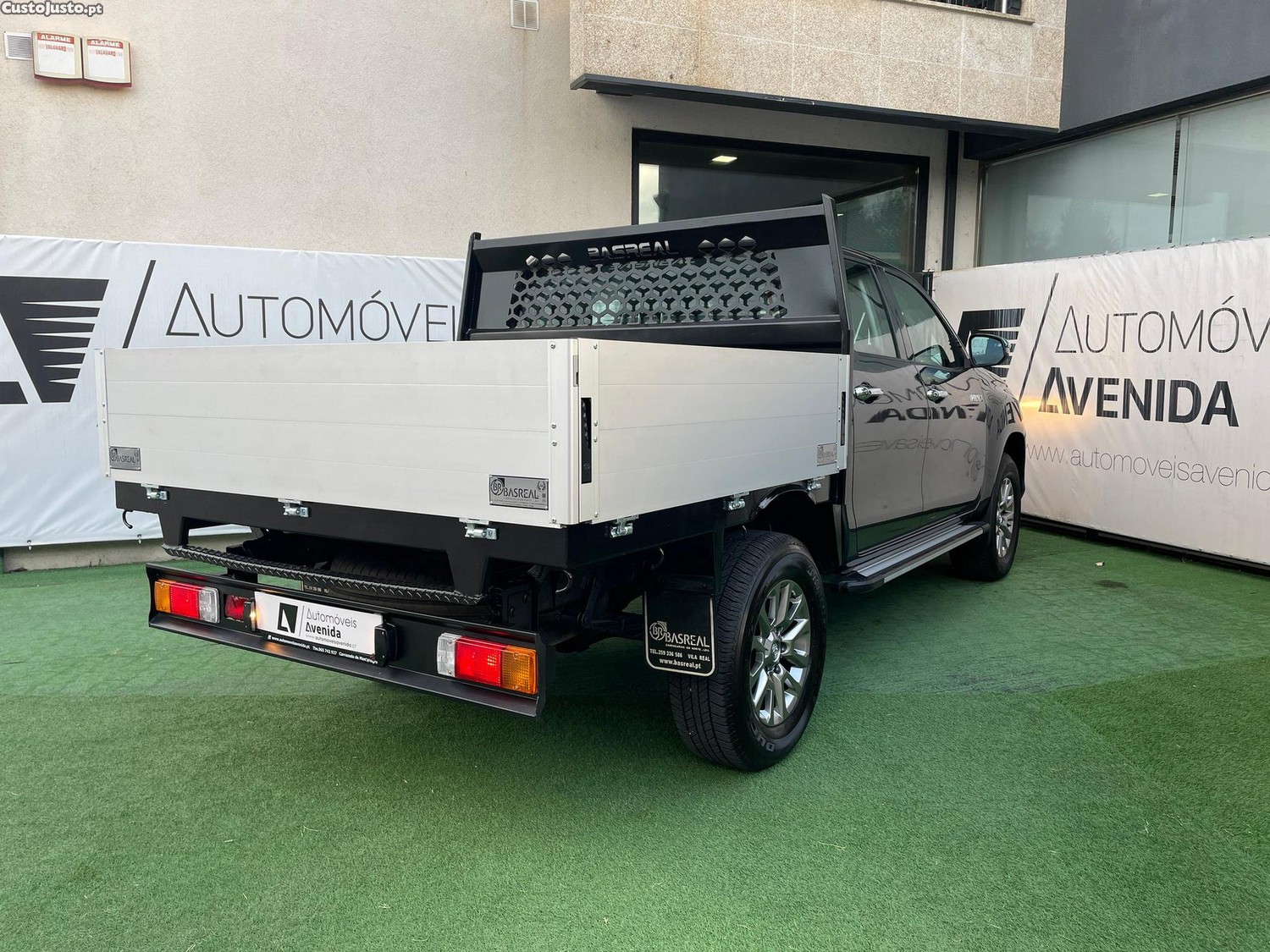 Toyota Hilux 2.4 D-4D 4WD CD CM — fotografia 15