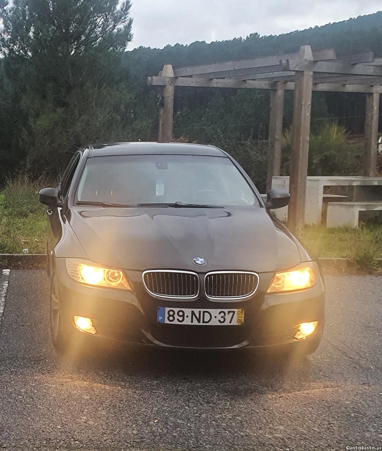 BMW 318 2000 — fotografia 2