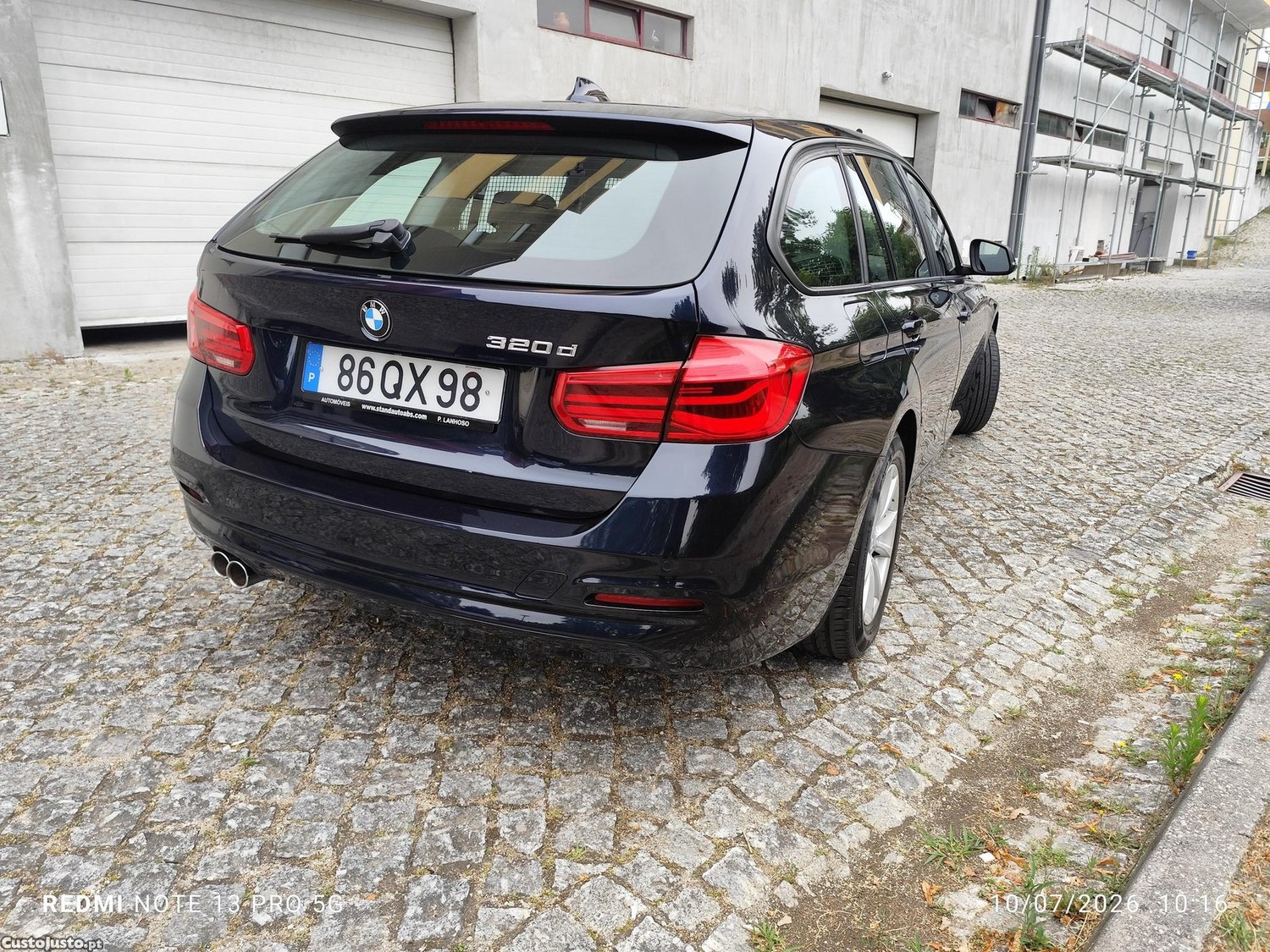 BMW 320 d — fotografia 11
