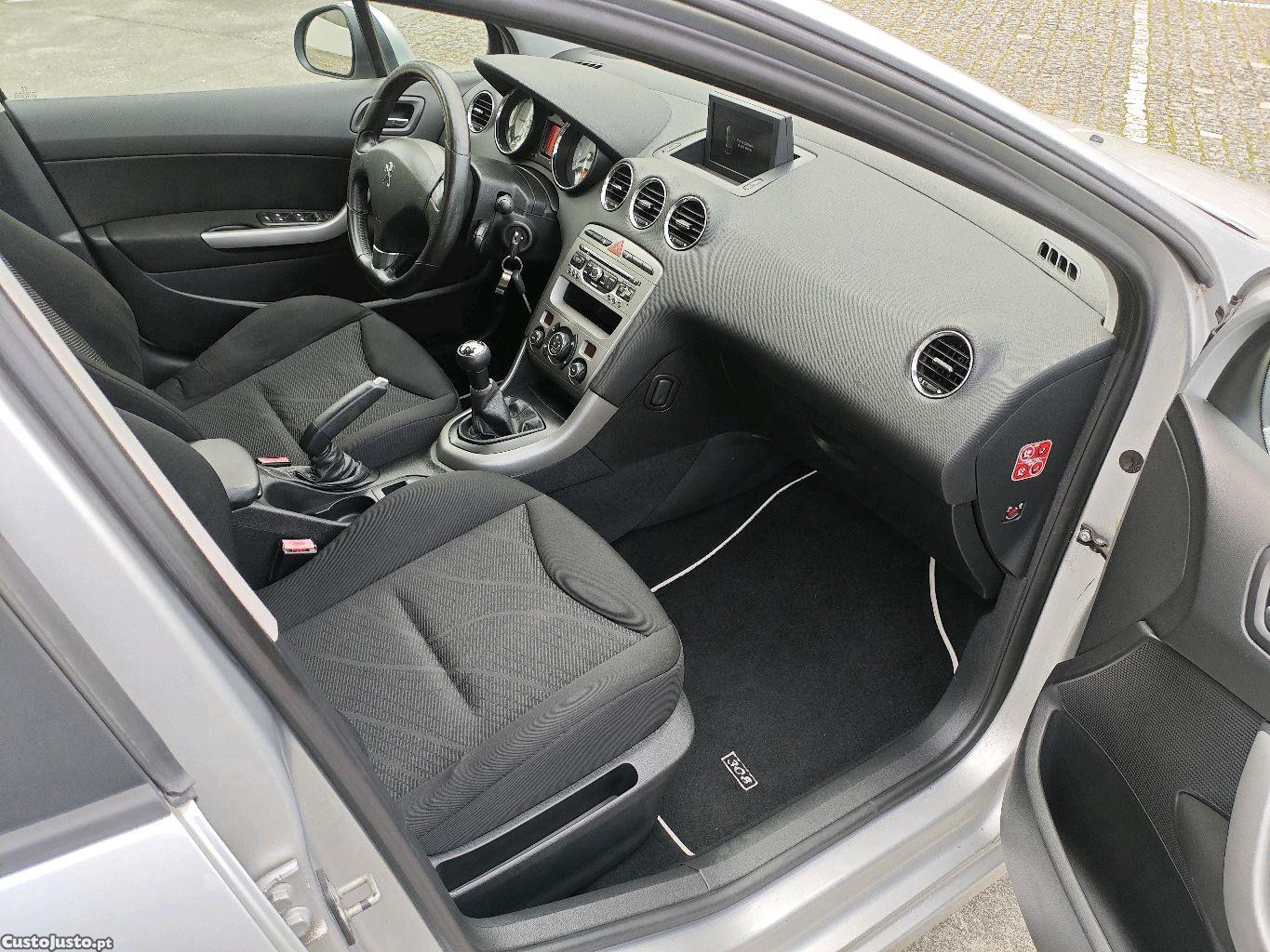 Peugeot 308 SW 1.6 HDI envy — fotografia 5
