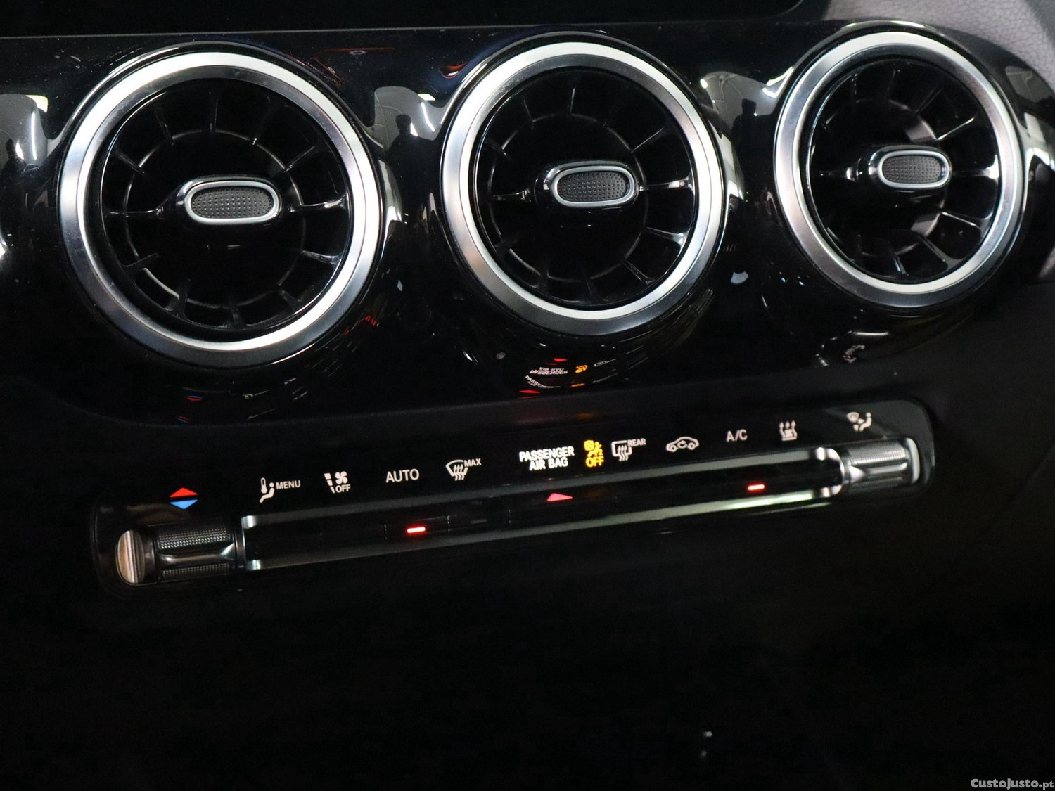 Mercedes-Benz GLA 250 e Style — fotografia 5