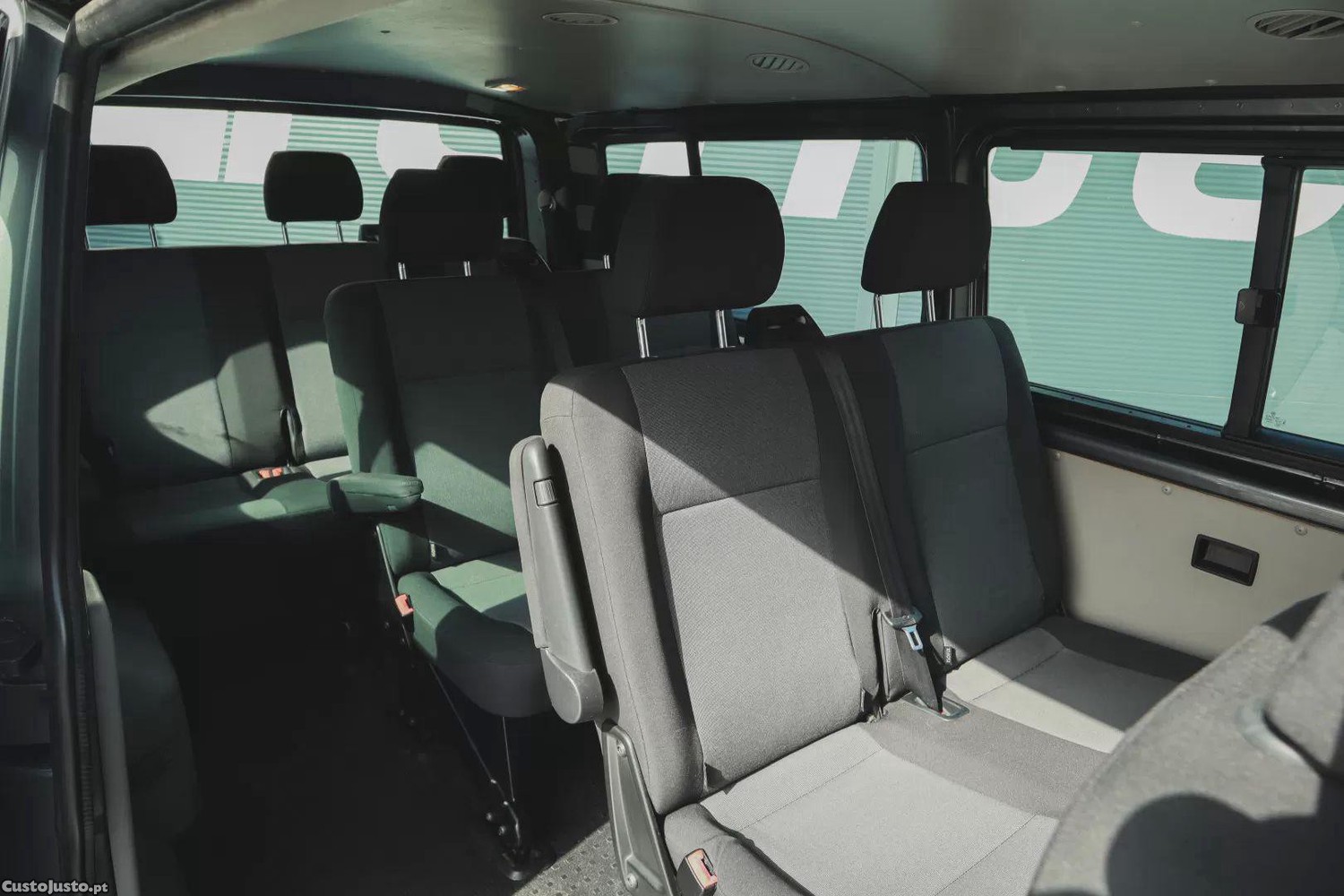Volkswagen Transporter 2.0 tdi longa 9 lug — fotografia 8