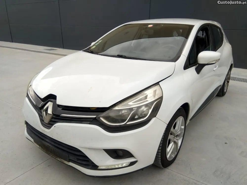 Renault Clio 1.5 dCi 90 (66 kW / 90 cv) [11.2012 - 08.2021] - 16 — photo 2