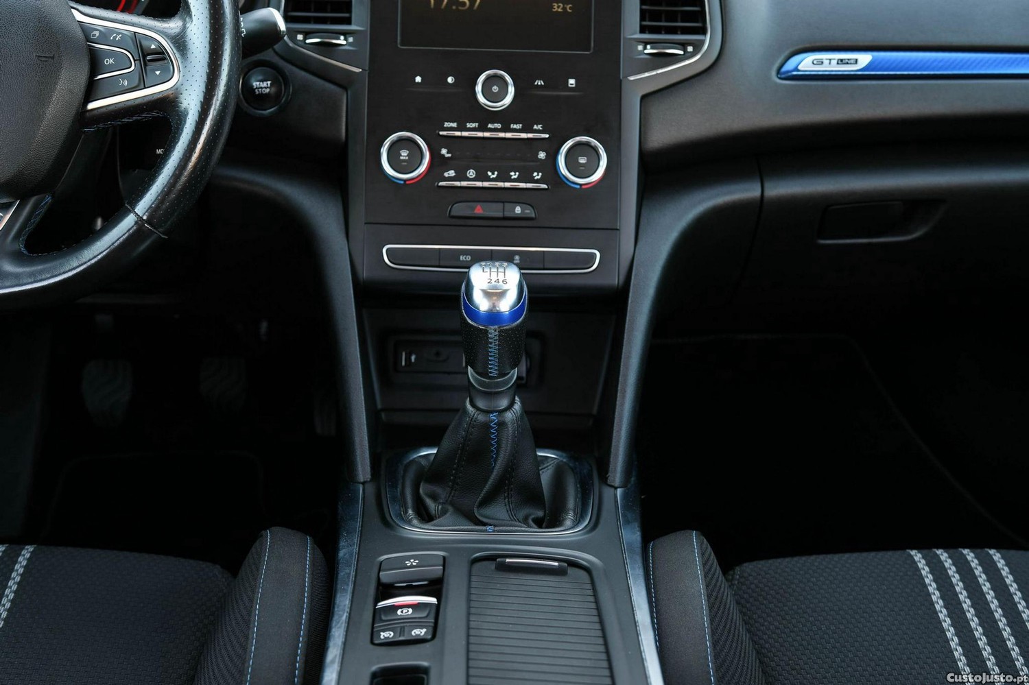 Renault Mégane GT LINE — fotografia 17