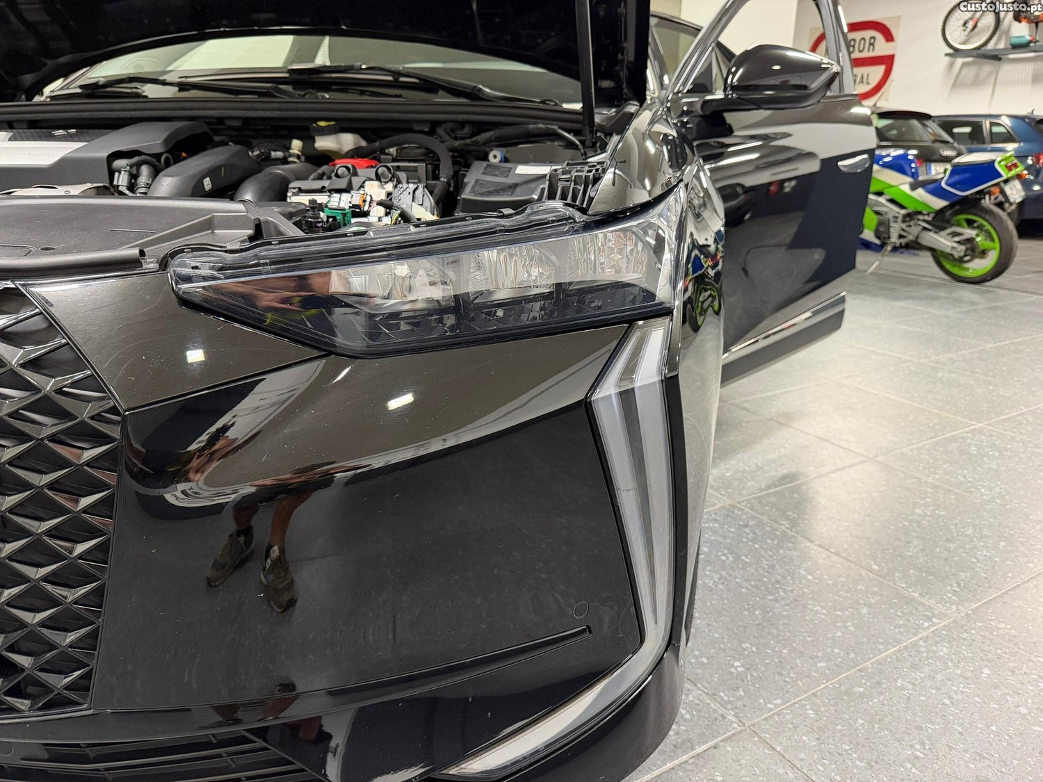 DS 4 4 E-Tense Performance Line EAT8 — fotografia 5