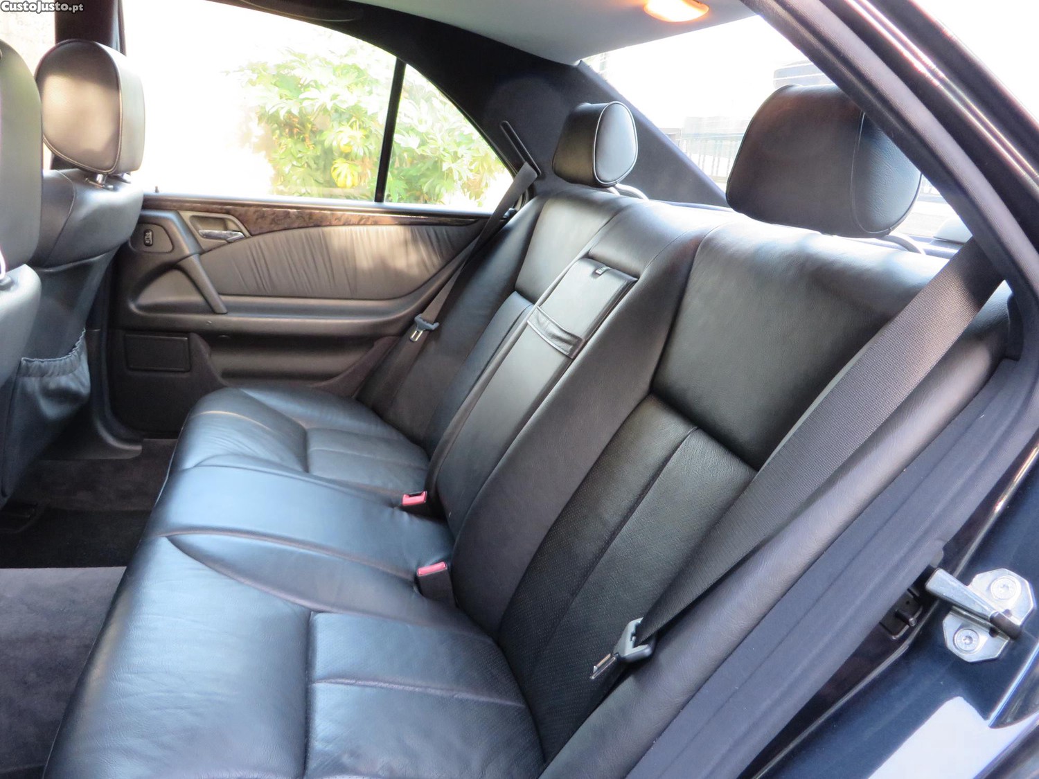 Mercedes-Benz E 250 Turbo Diesel / Excelente Estado — fotografia 5