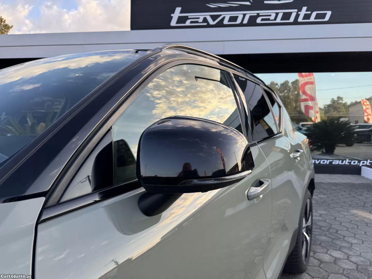 Volvo XC 40 P8 awd recharge rdesign — fotografia 9