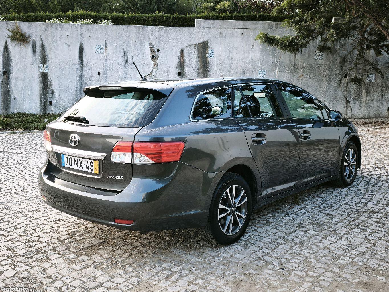 Toyota Avensis SW 2.0 D-4D 124cv — fotografia 10