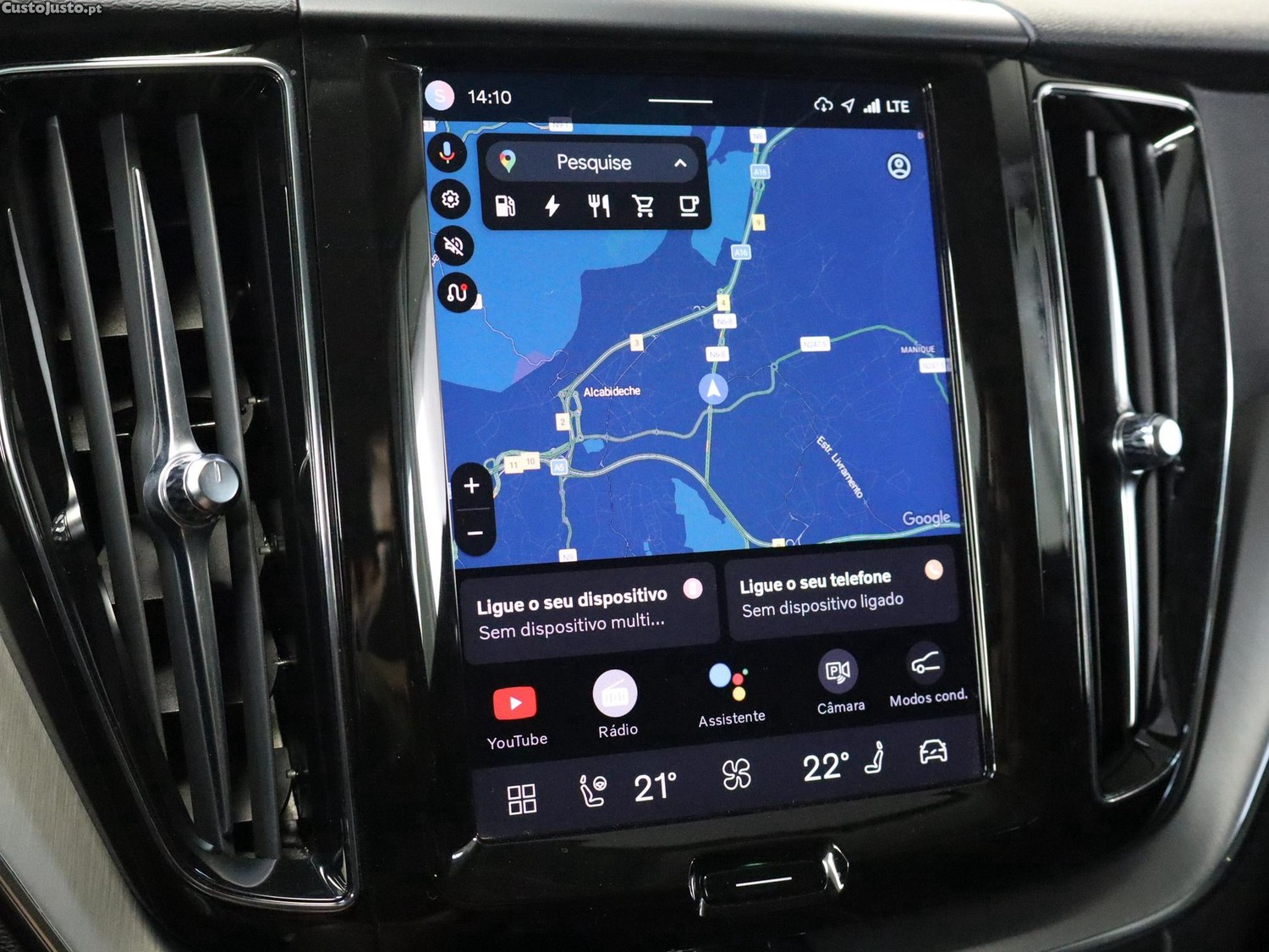 Volvo XC 60 2.0 T6 PHEV Core AWD — fotografia 9