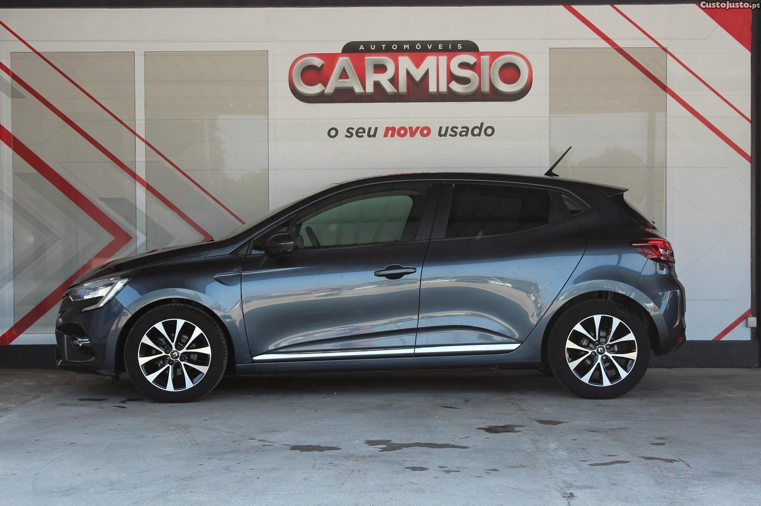 Renault Clio 1.0 TCe Intens — fotografia 9