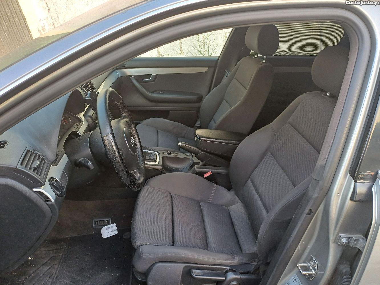 Audi A4 Avant 1.9Tdi 130cv cx6 — fotografia 6