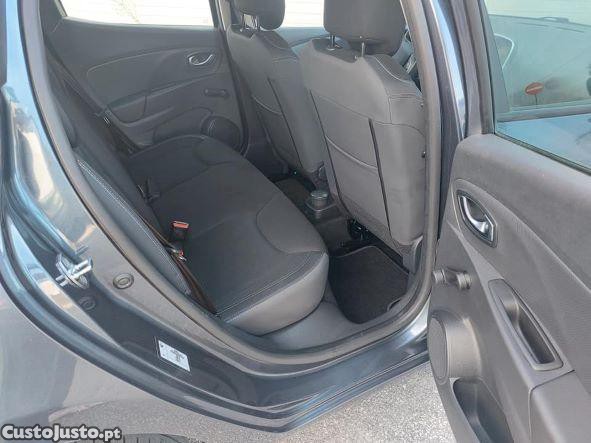 Renault Clio 1.5 dci — fotografia 2