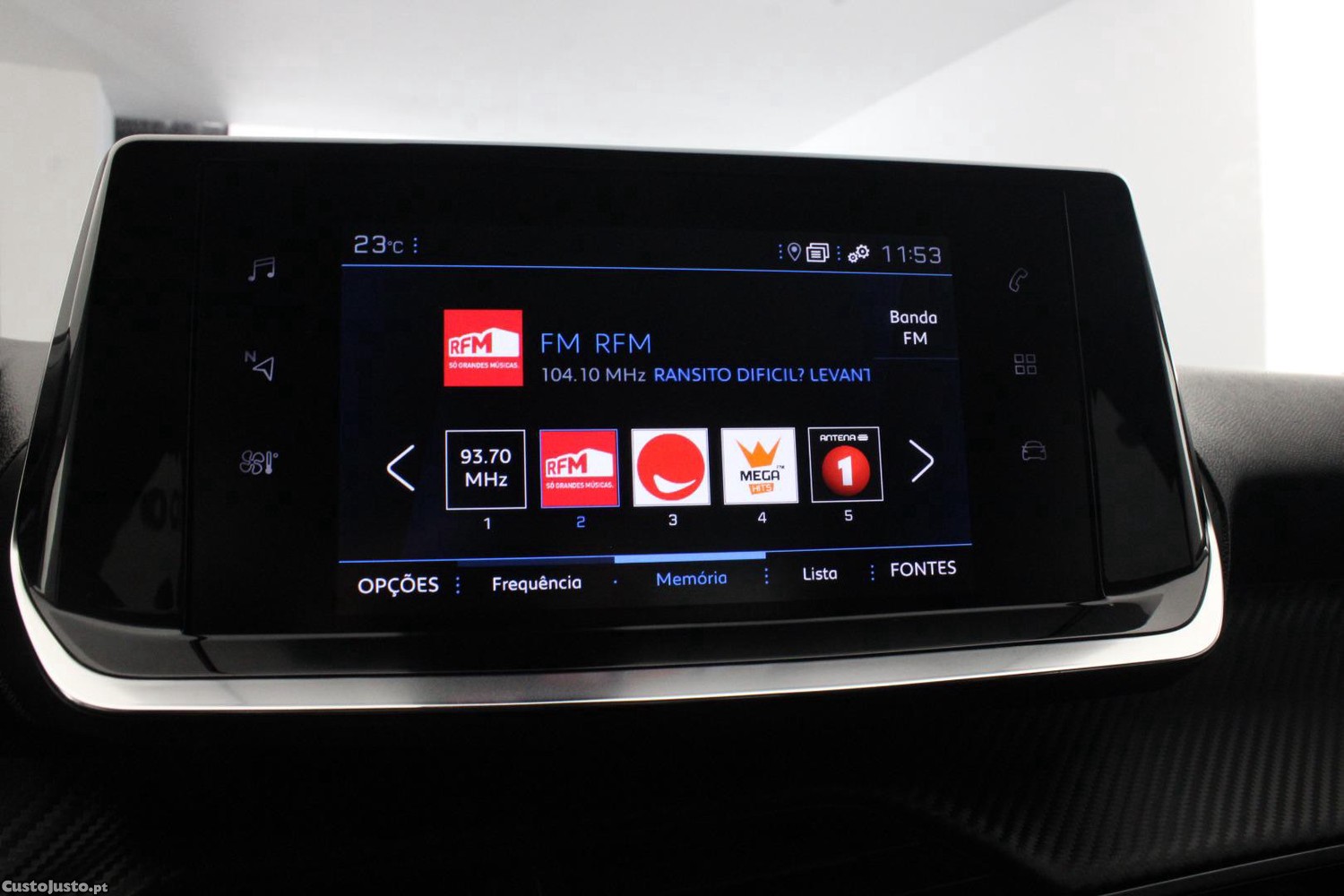Peugeot 2008 1.5 BHDI ACTIVE — fotografia 17