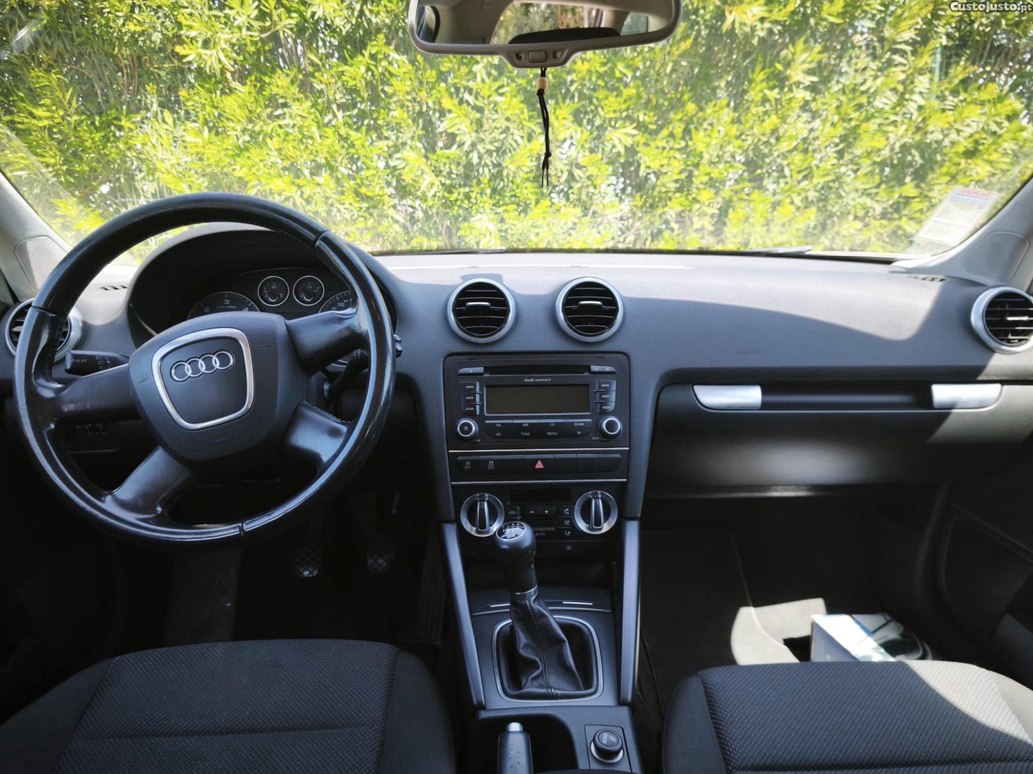 Audi A3 1.6 Tdi Sportback Nacional — fotografia 4