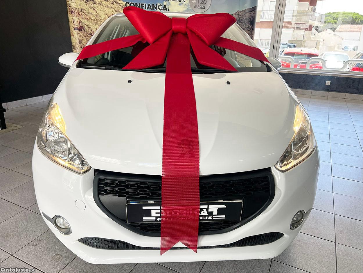 Peugeot 208 1.6 BlueHDi Active — fotografia 15