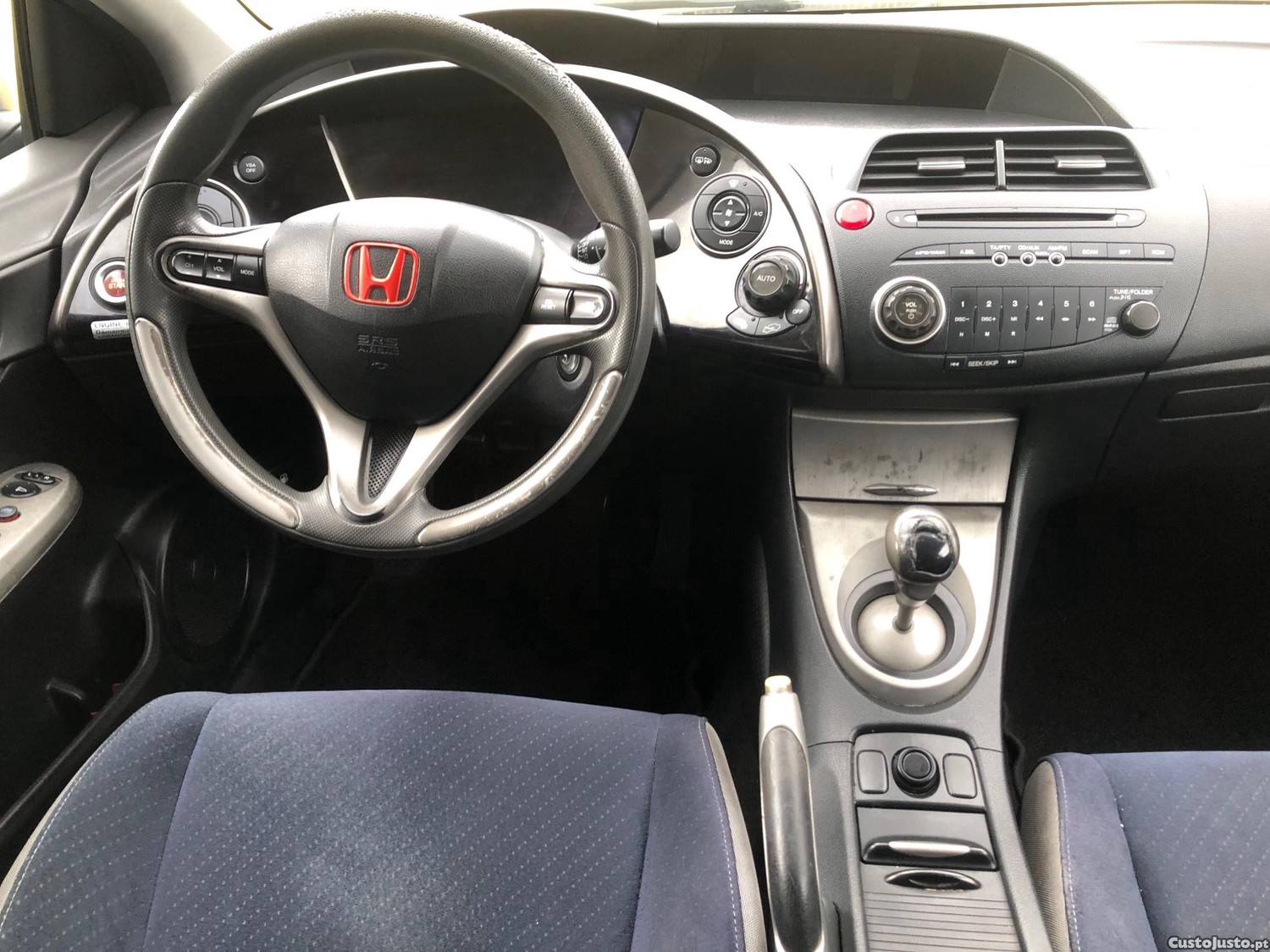 Honda Civic 1.4 — fotografia 4