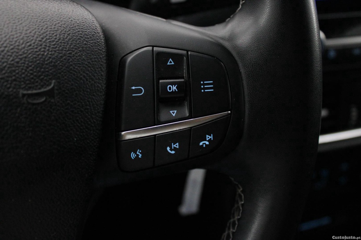 Ford Puma 1.0 ECOBOOST ST-LINE — fotografia 28
