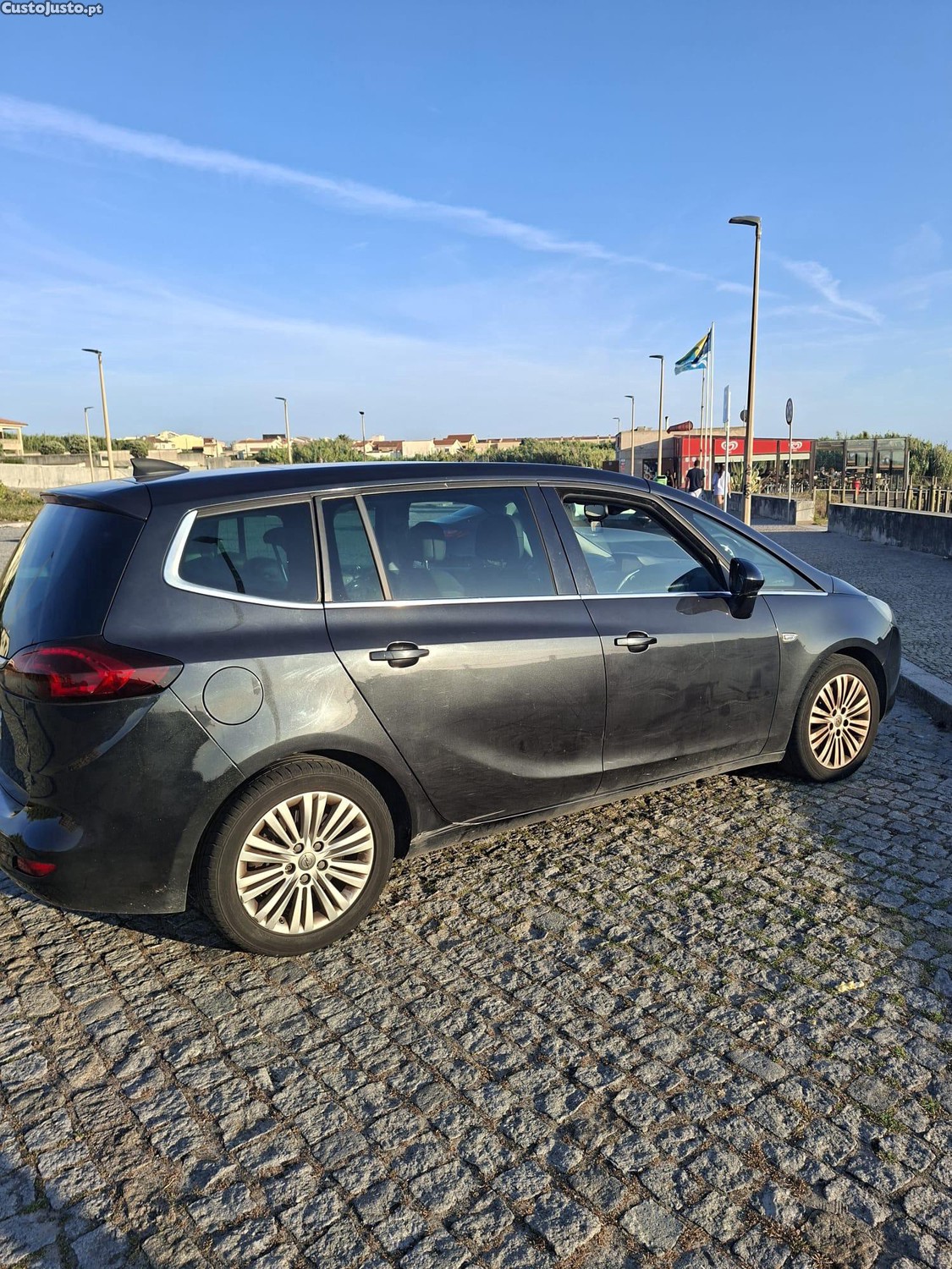 Opel Zafira Tourer — fotografia 6