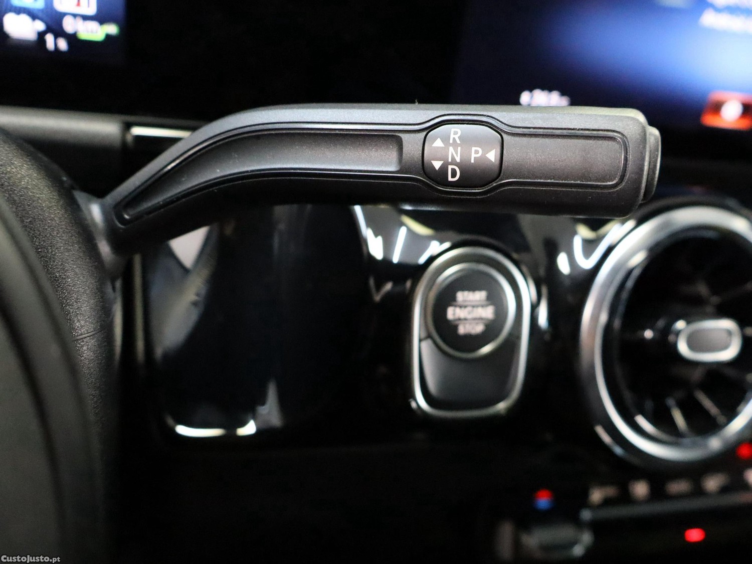 Mercedes-Benz GLA 250 e Style — fotografia 3