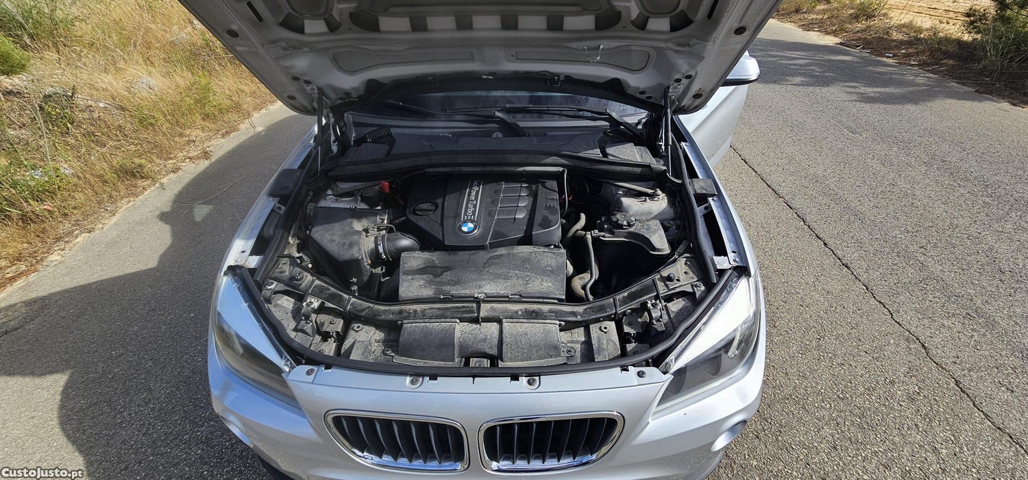 BMW X1 Sdrive 18D — fotografia 4