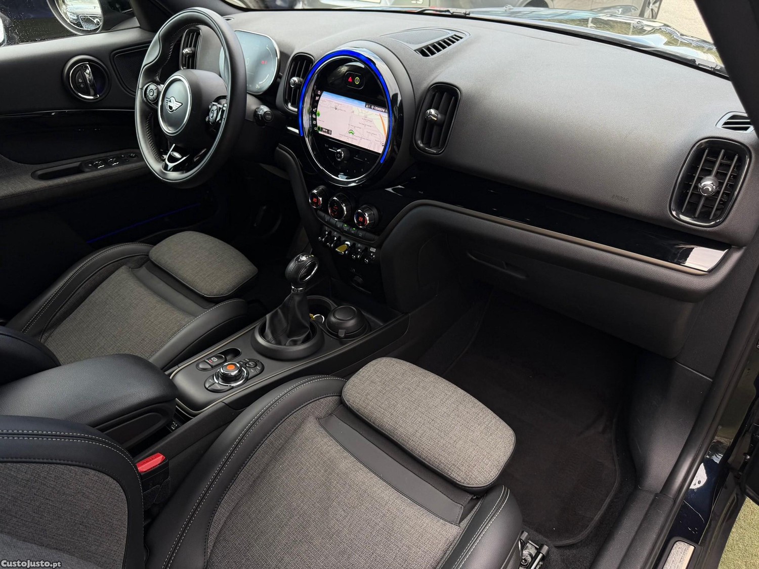 MINI Countryman Cooper SE ALL4 Untamed Edition Auto — fotografia 15