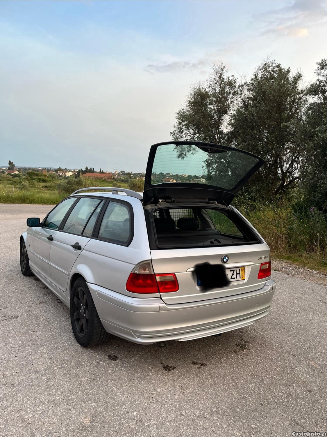 BMW 320 3Er Reihe — fotografia 7