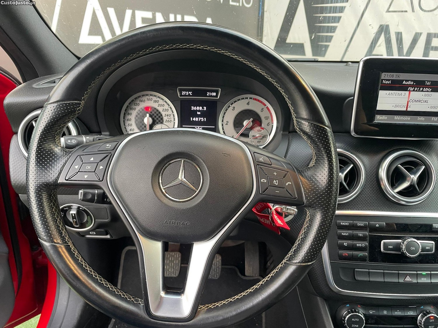 Mercedes-Benz A 180 CDi BlueEfficiency AMG Sport — fotografia 8