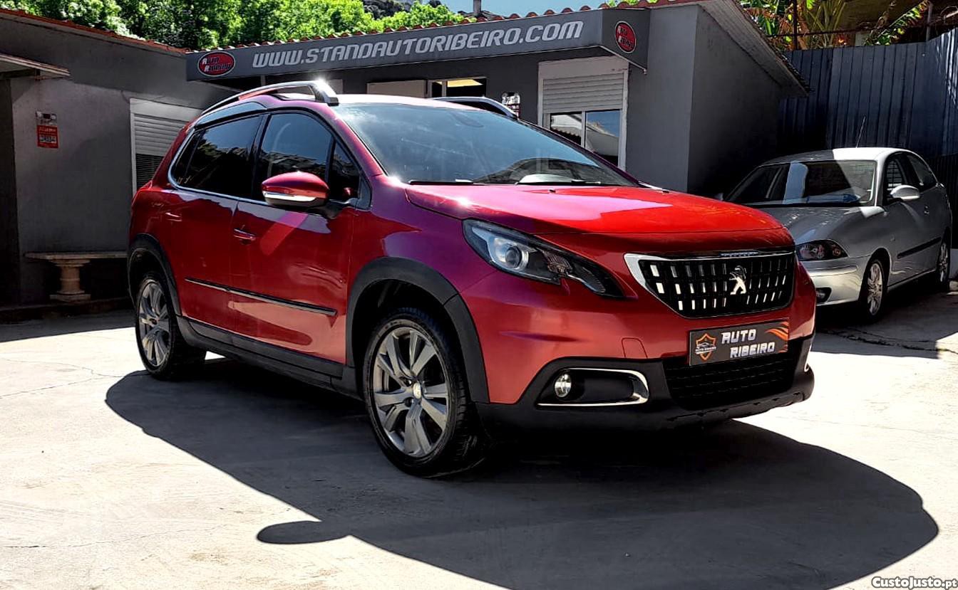 Peugeot 2008 1.2 PureTech Allure — fotografia 17