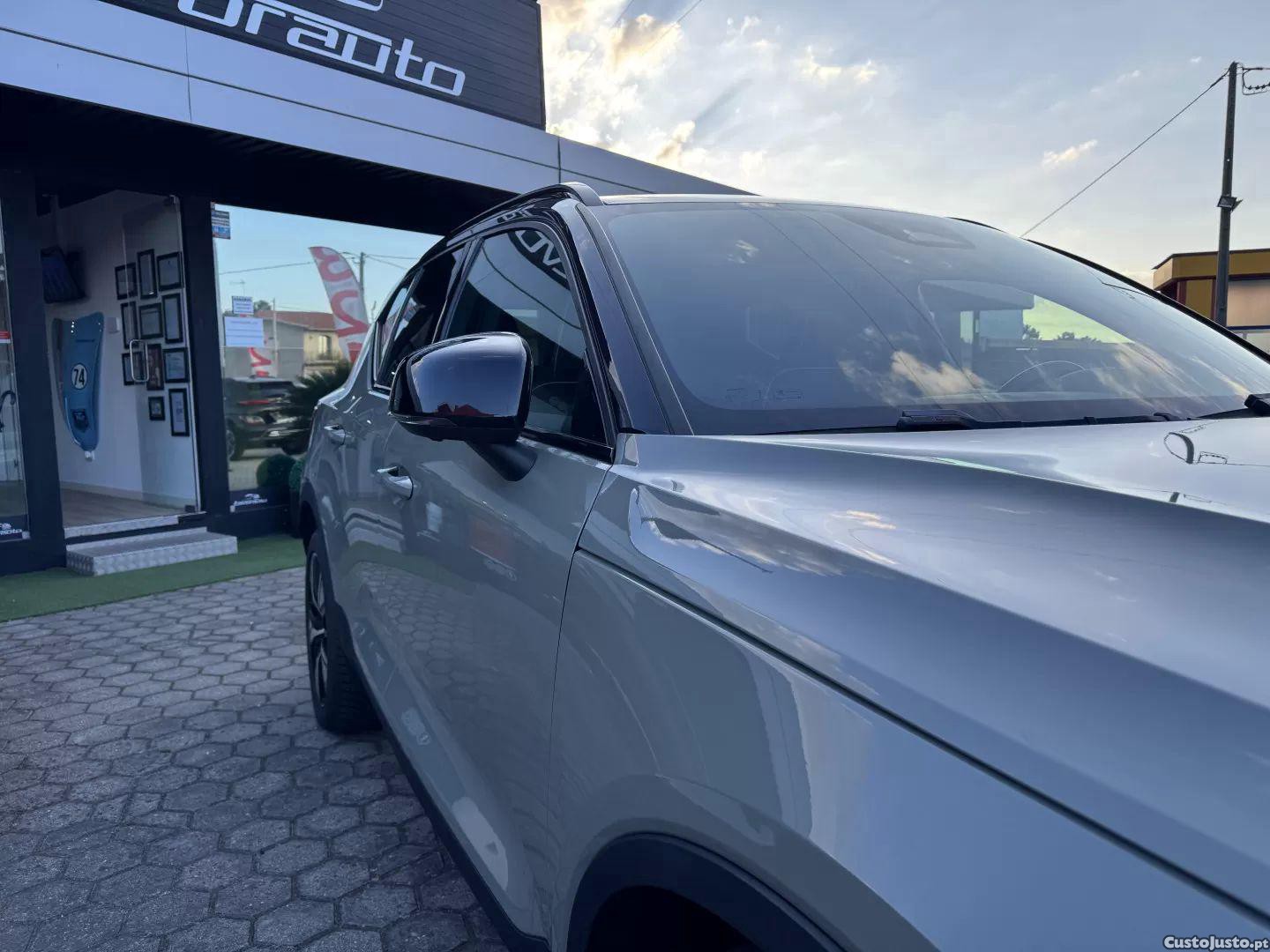 Volvo XC 40 P8 awd recharge rdesign — fotografia 8