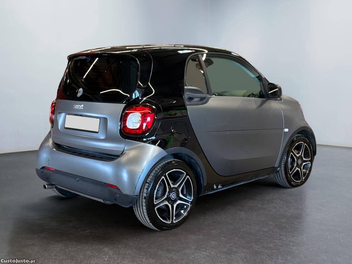 Smart Fortwo Coupé 0.9 Prime 90 Aut. — fotografia 8