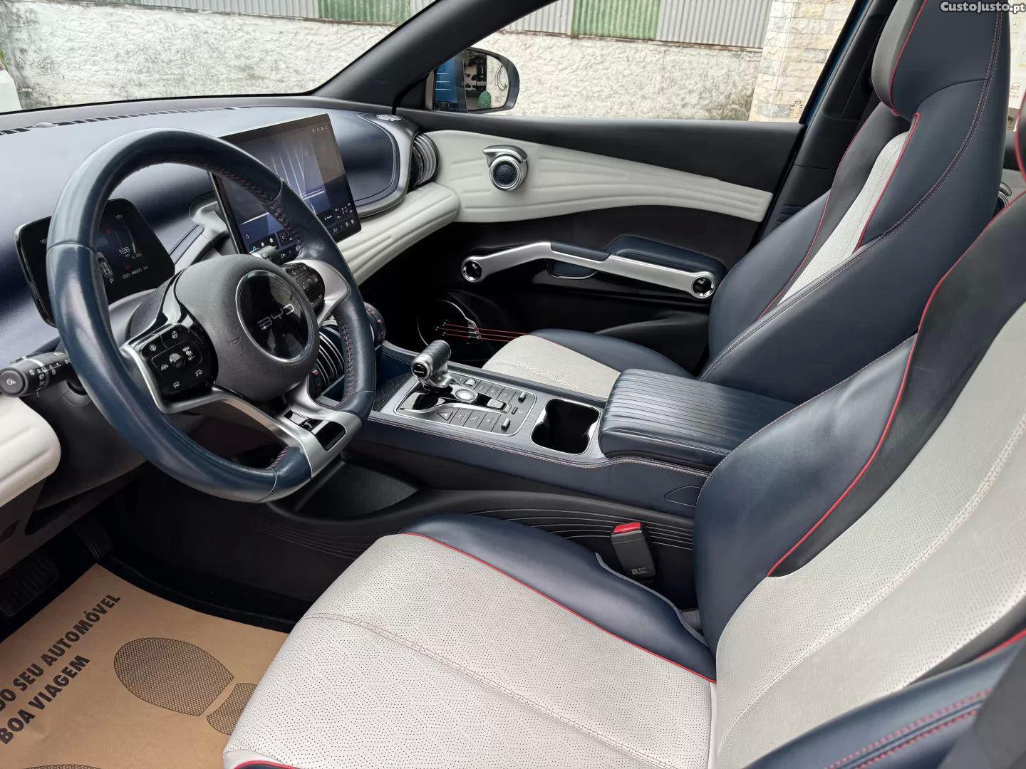 BYD Atto 3 60.48 kwh comfort — fotografia 17