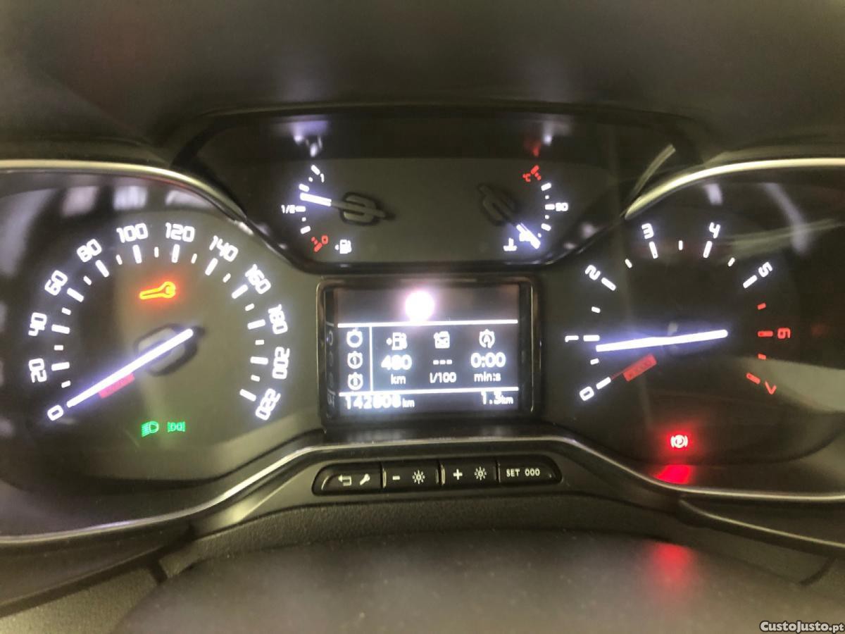 Citroën Berlingo 1.5 BlueHDi XL Feel — fotografia 3