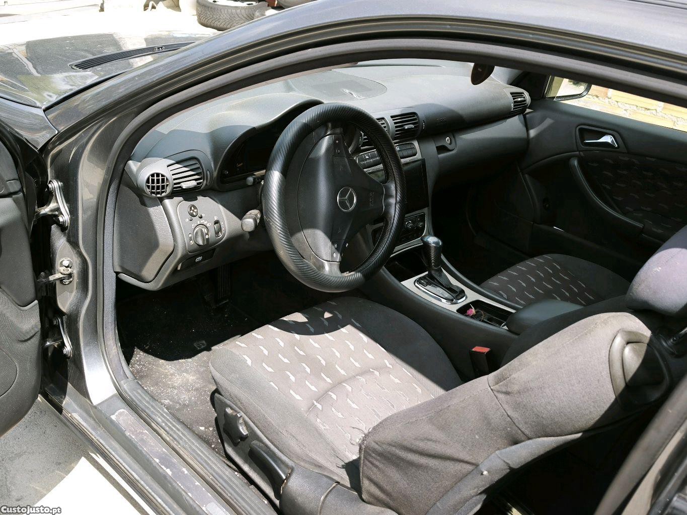 Mercedes-Benz C 200 3 — fotografia 10