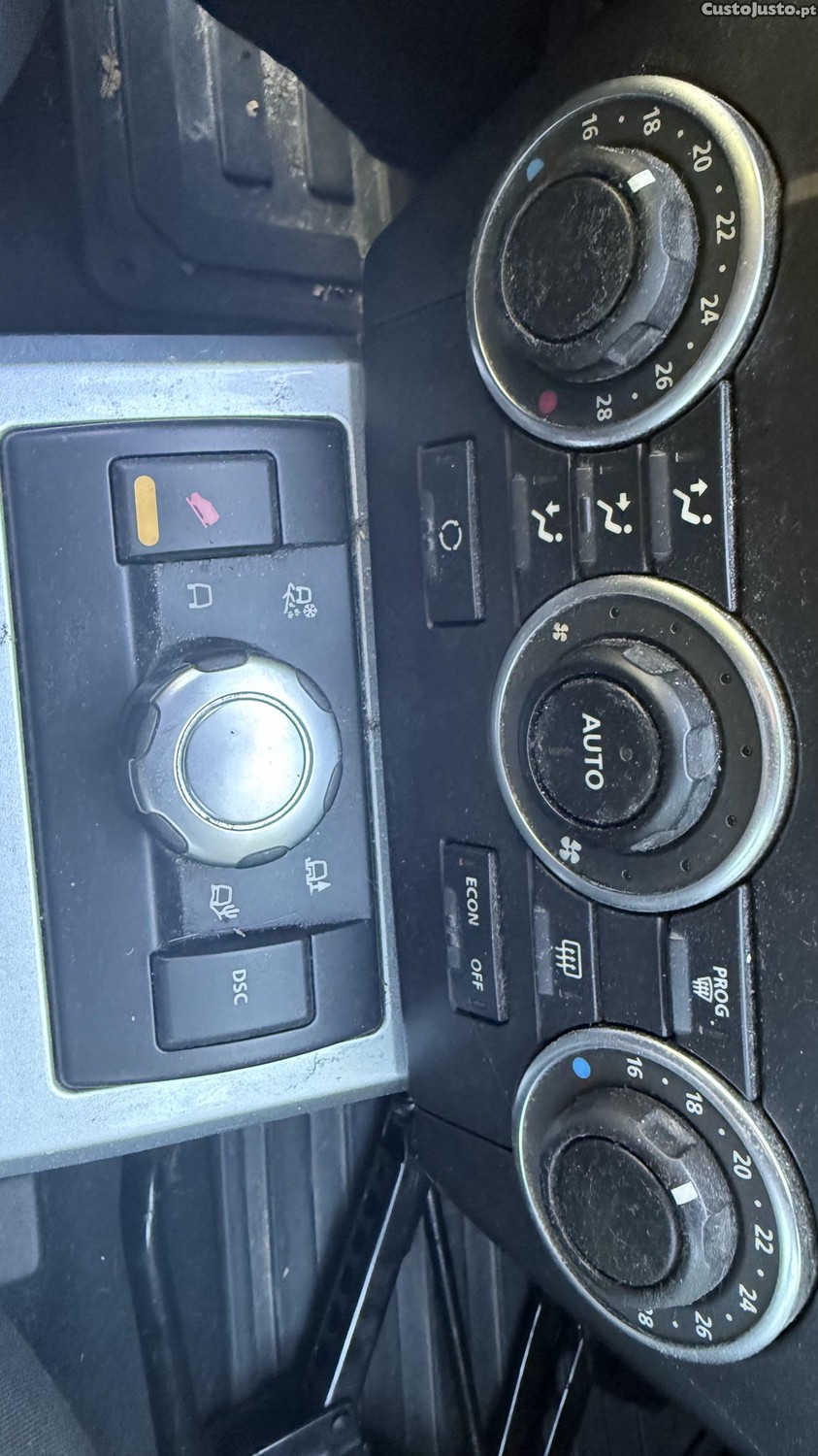 Land Rover Freelander 2.2Td4 — fotografia 4