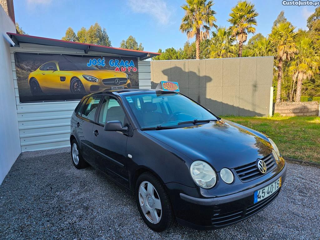 Volkswagen Polo 1.2i 12v 65cv 06/2002 — fotografia 11